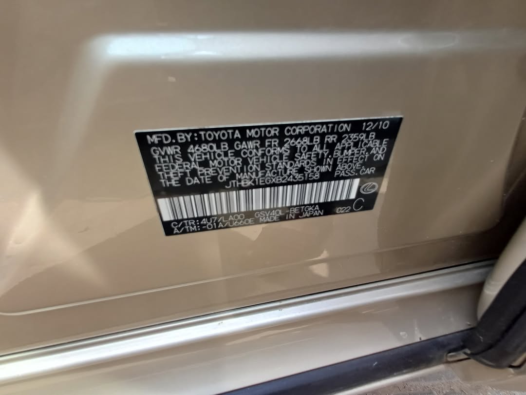 Luxury Redefined: 2011 Lexus ES 350 Full Option