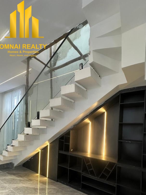 Lekki’s Premier 4-Bedroom Duplex with BQ