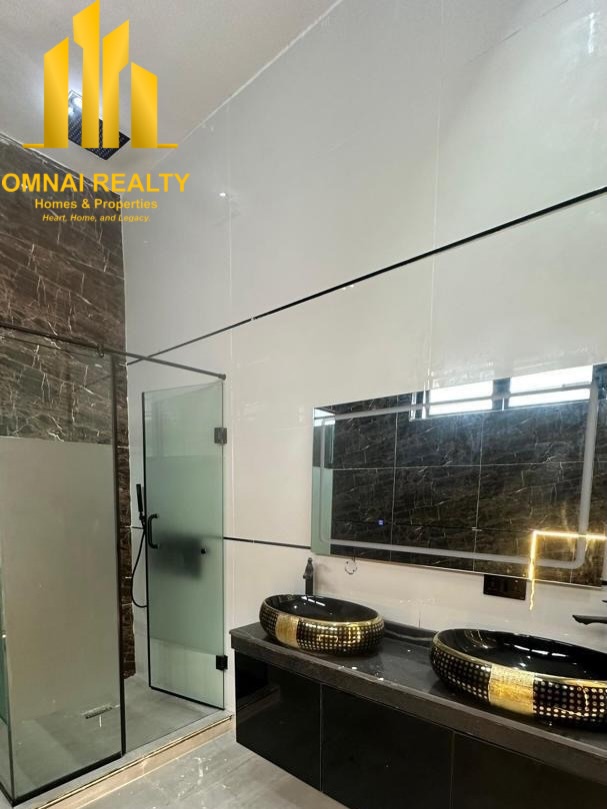 Lekki’s Premier 4-Bedroom Duplex with BQ