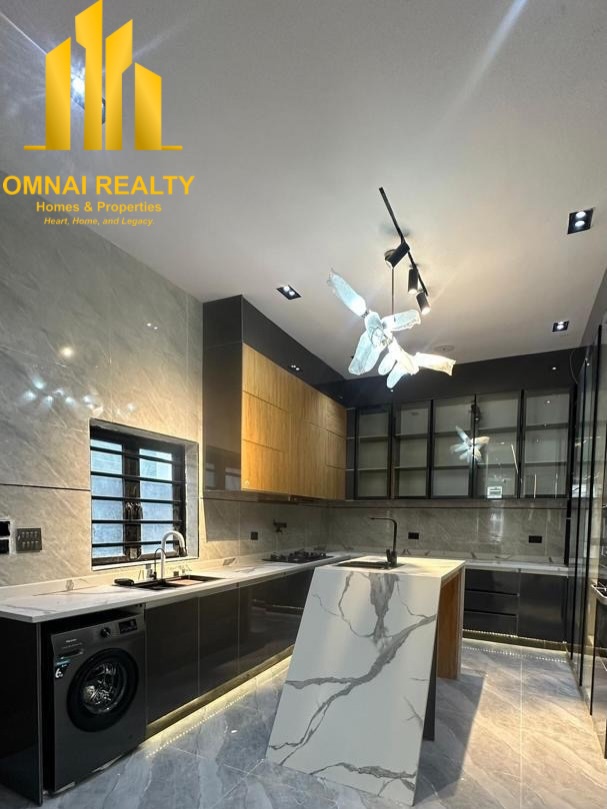 Lekki’s Premier 4-Bedroom Duplex with BQ