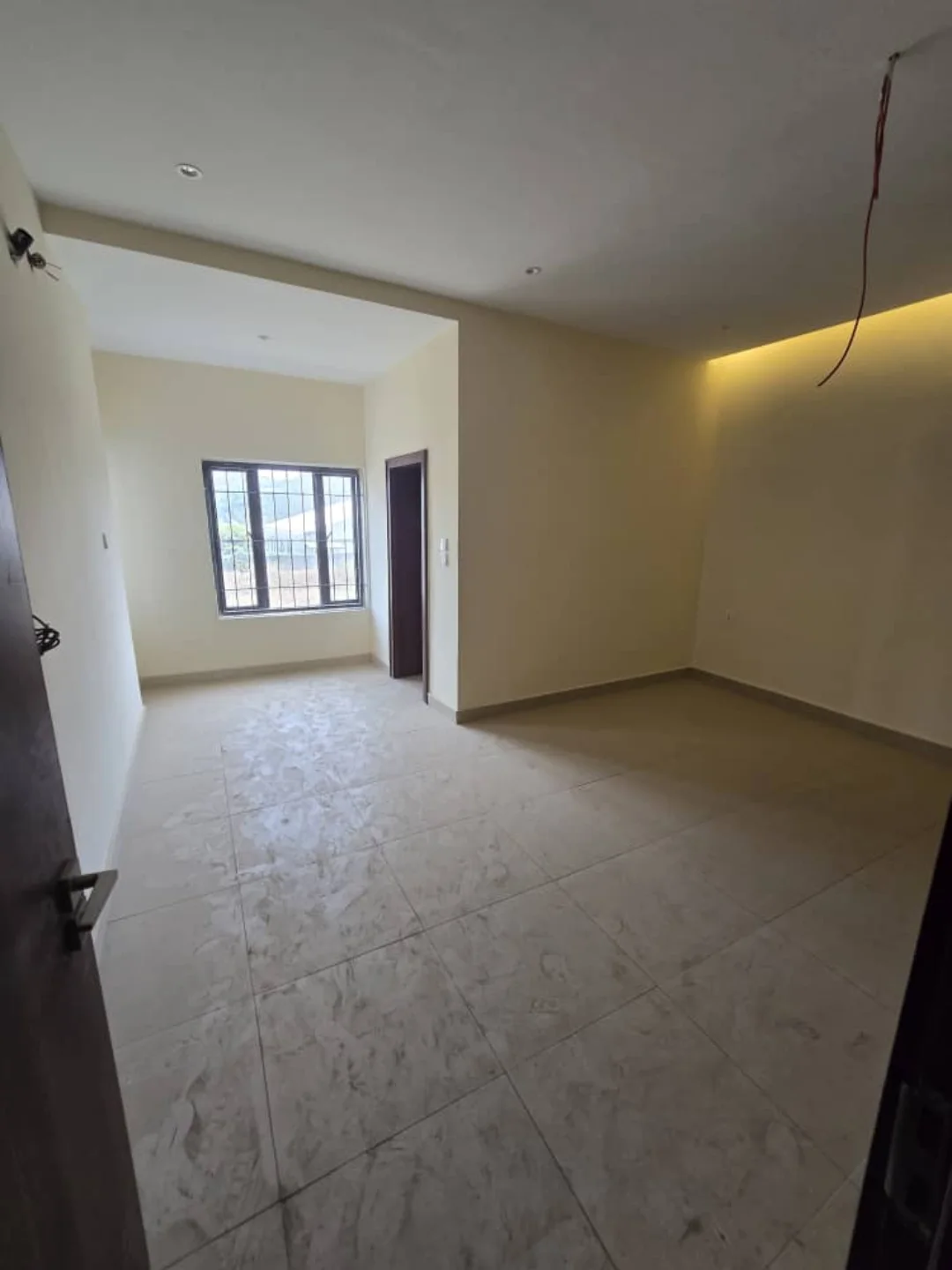 Spacious 4-Bed Ensuite Duplex with BQ in Guzape