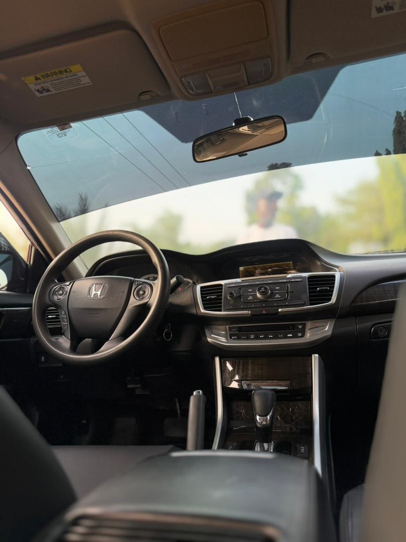 2013 Honda Accord: Immaculate & Original Papers