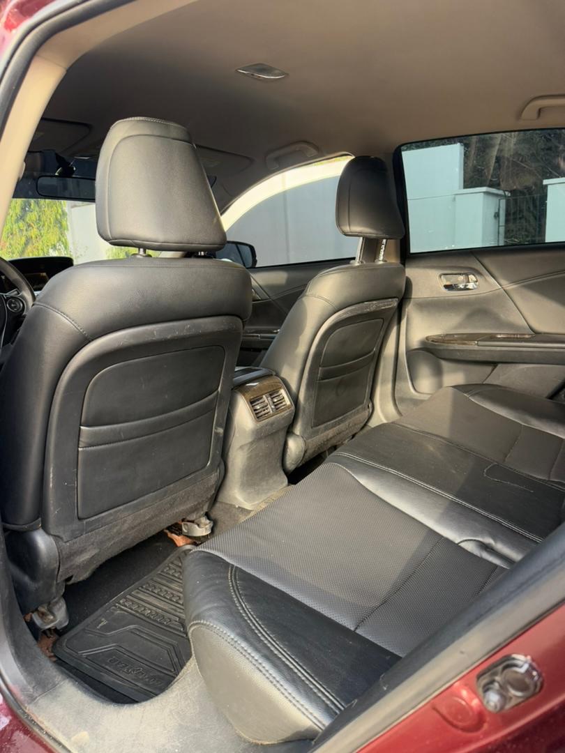 2013 Honda Accord: Immaculate & Original Papers