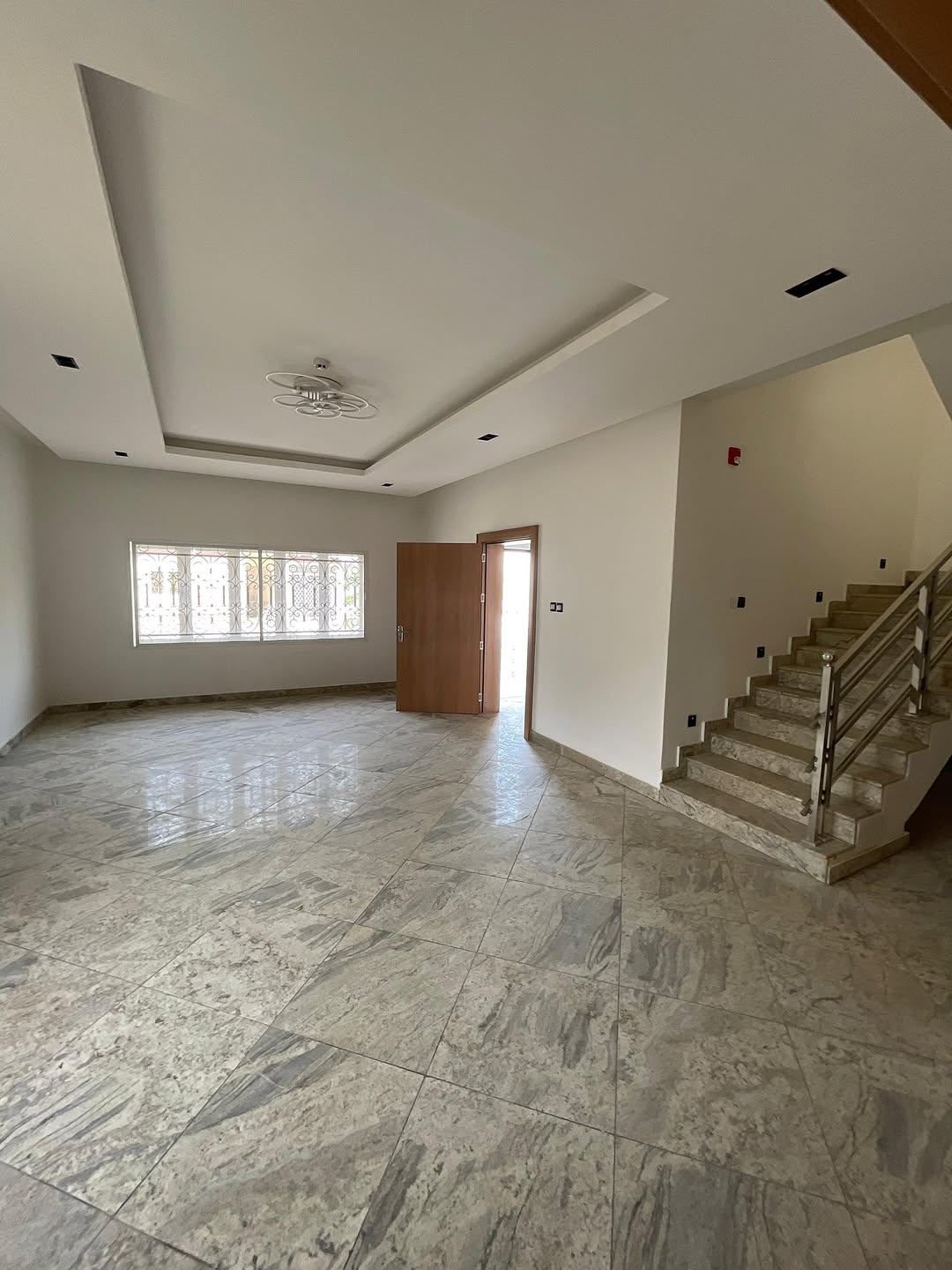 Exclusive Maitama Terrace Duplex: Prestige & Privacy