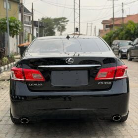 Blacked-Out 2010 Lexus ES350 V6: Luxury Unleashed