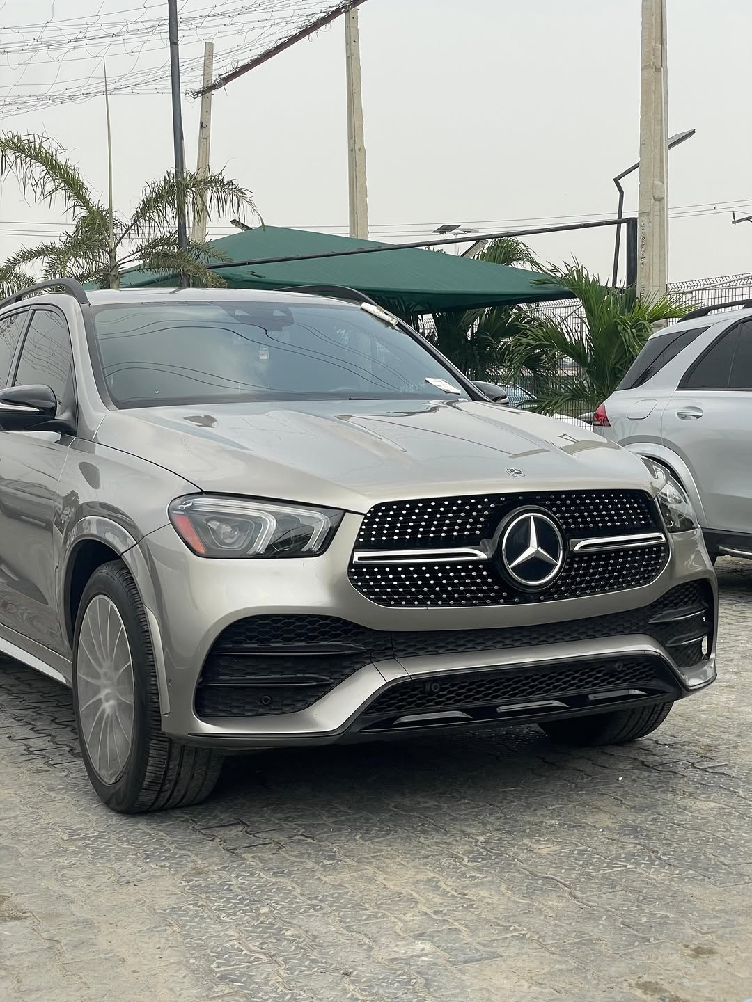 2020 Mercedes GLE 350: Luxury & Tech, Low Miles