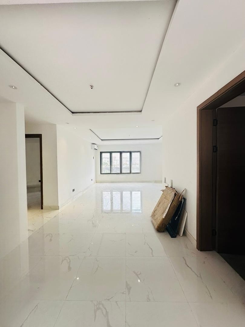 Elevator 2-Bed in Serene, Gated Ikoyi Sanctuary