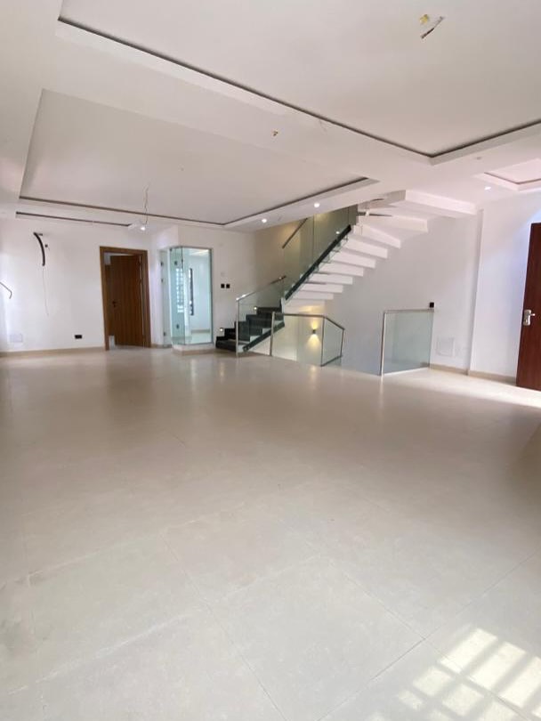 Exclusive 4BR Duplex & BQ in Victoria Island