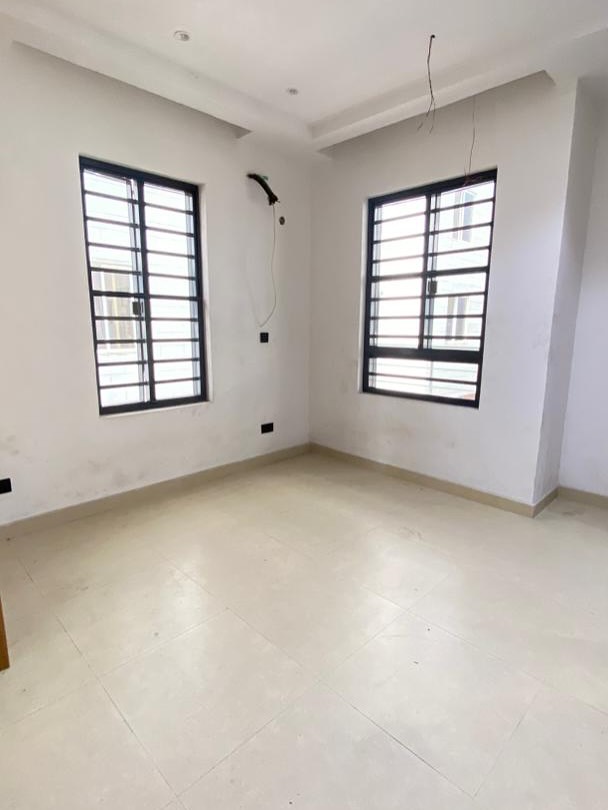 Exclusive 4BR Duplex & BQ in Victoria Island