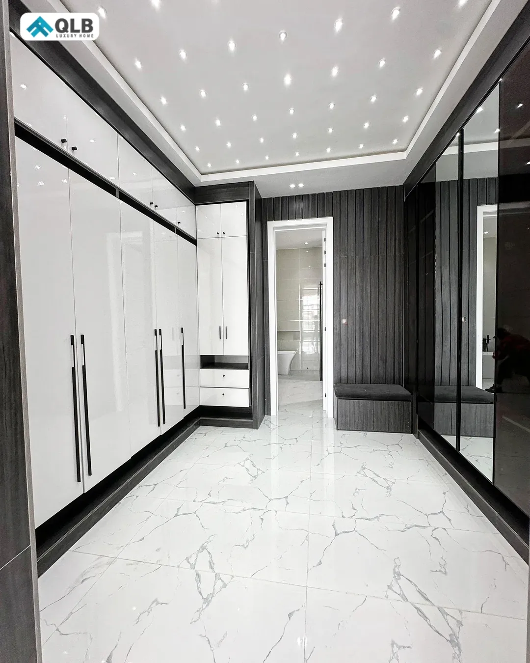 Smart 5-Bedroom Estate Gem with Cinema & Pool