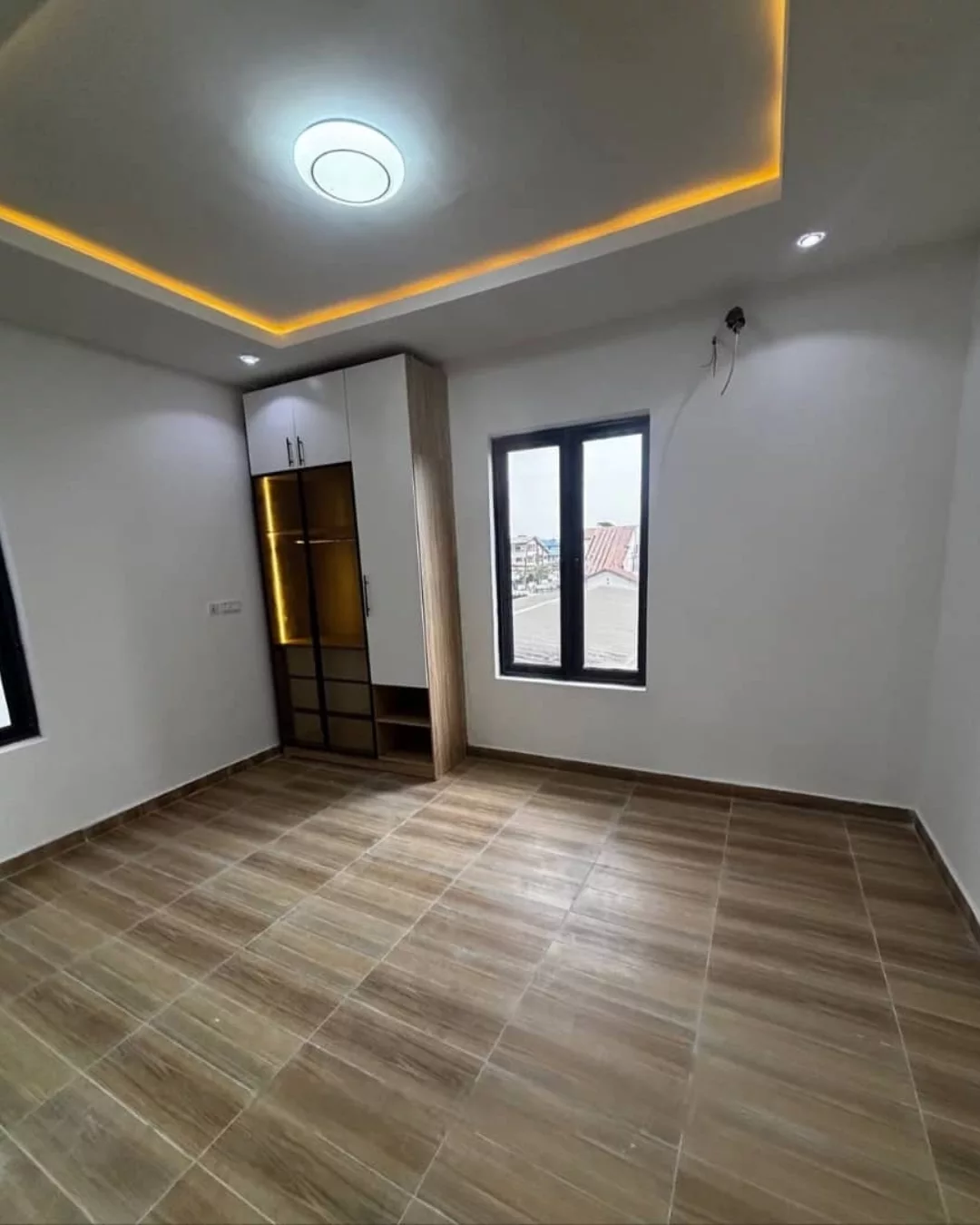Elegant 4-Bedroom Duplex with Pool & Gym in Ogudu GRA