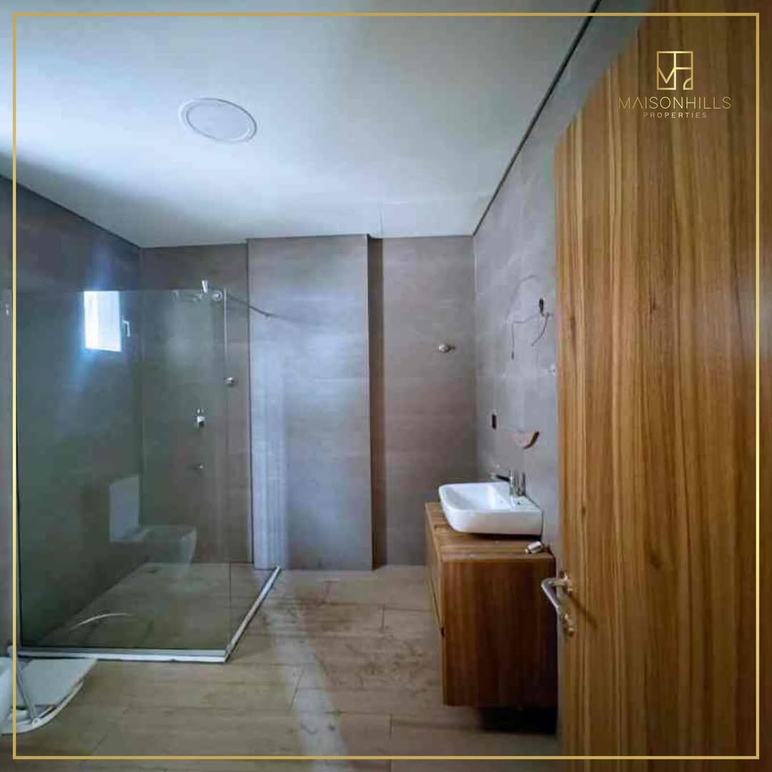Victoria Island Gem: 3BR with Pool & Premium Amenities