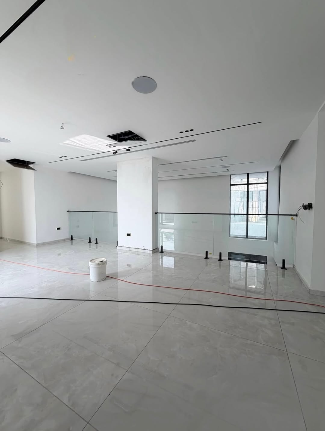 Banana Island Grandeur: 5-Bed Duplex with Pool & Cinema