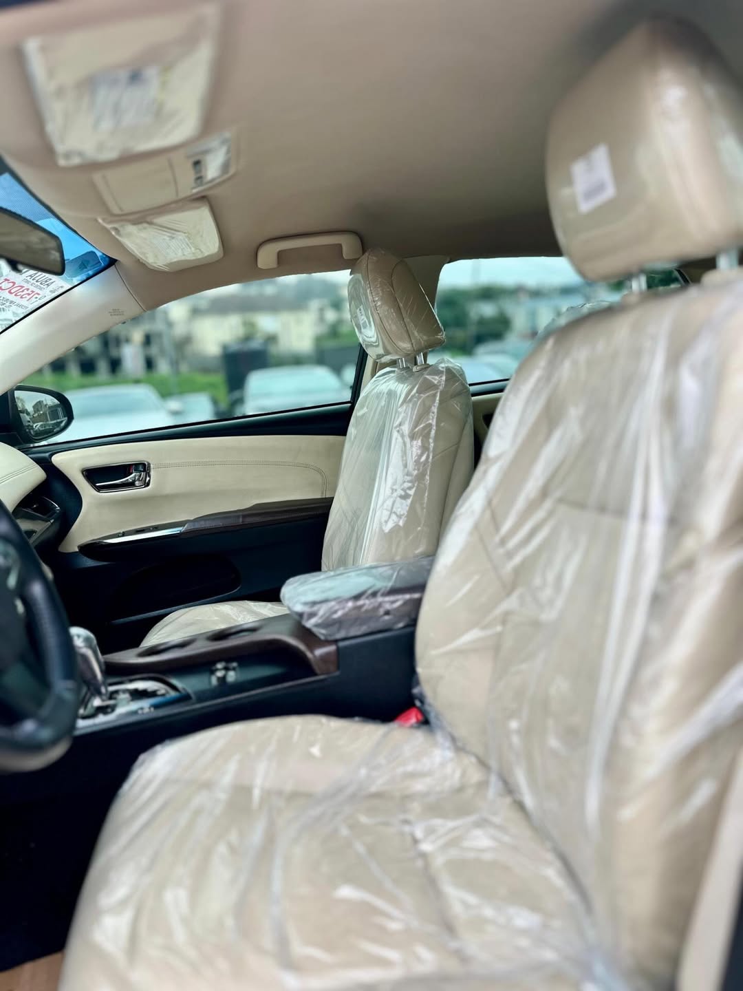 Own Your Luxury: 2013 Toyota Avalon, 50% Down!