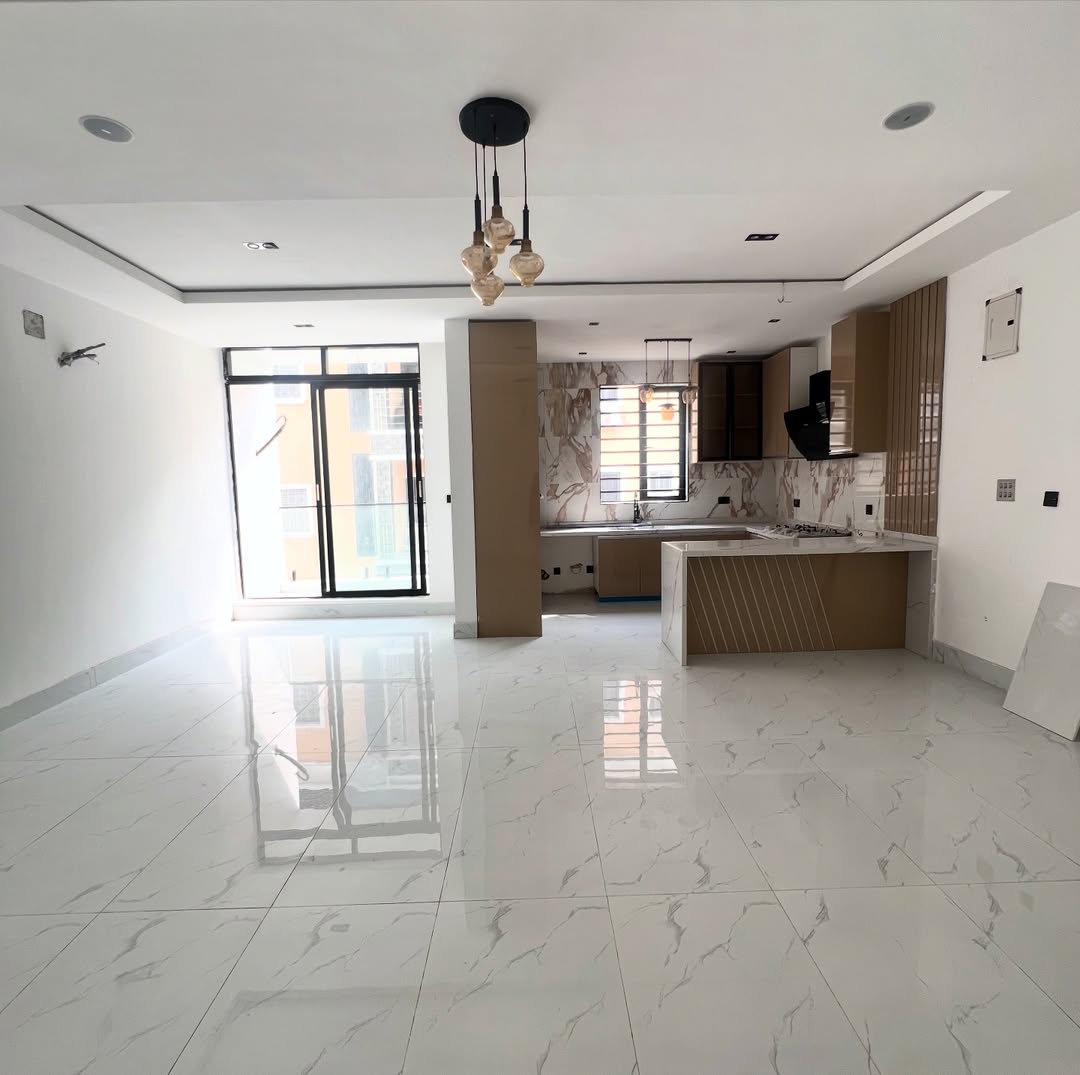 Prime Lekki Phase 1 Gem: Spacious 2-Bedroom Haven