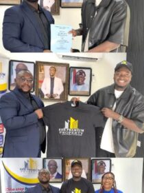 3813585958369164719_img_0