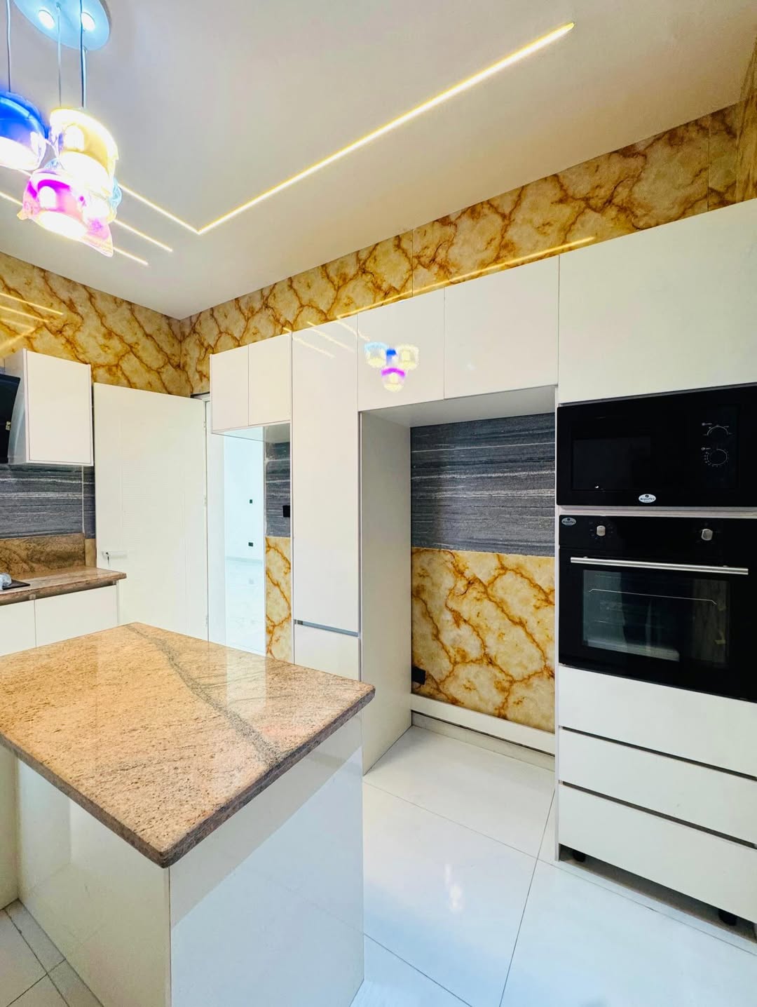 Spacious 4-Bedroom Terrace Duplex with BQ in Osapa London