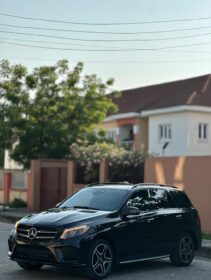 Luxury SUV Perfection: 2017 Mercedes GLE 400