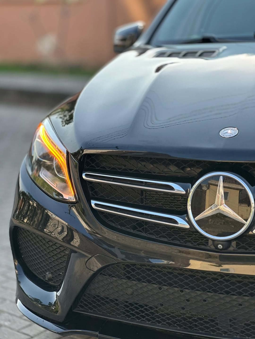 Luxury SUV Perfection: 2017 Mercedes GLE 400