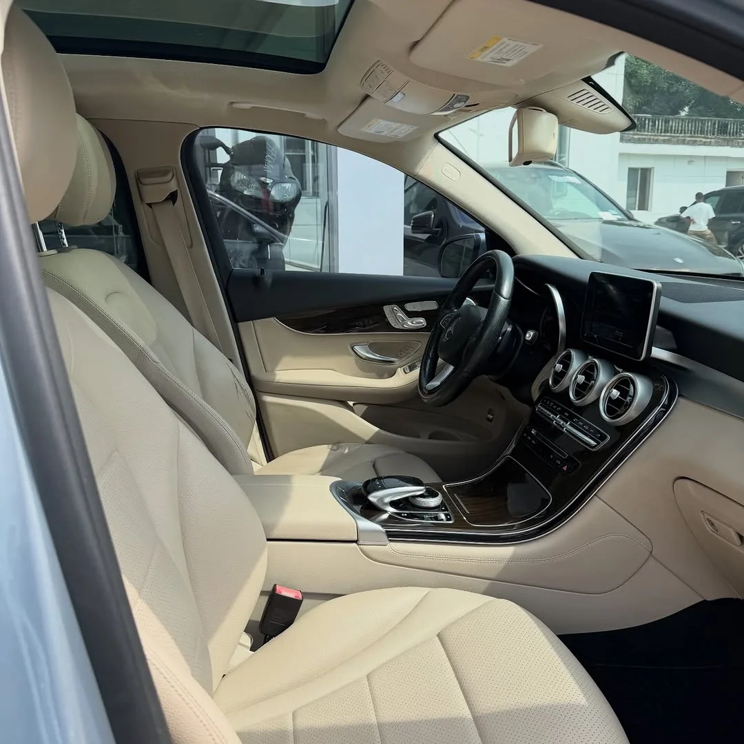 Luxury SUV Deal: 2016 Mercedes GLC300