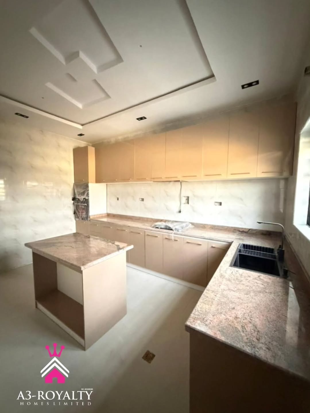 Elegant 4-Bed Semi-Detached Duplex in Prime Lekki