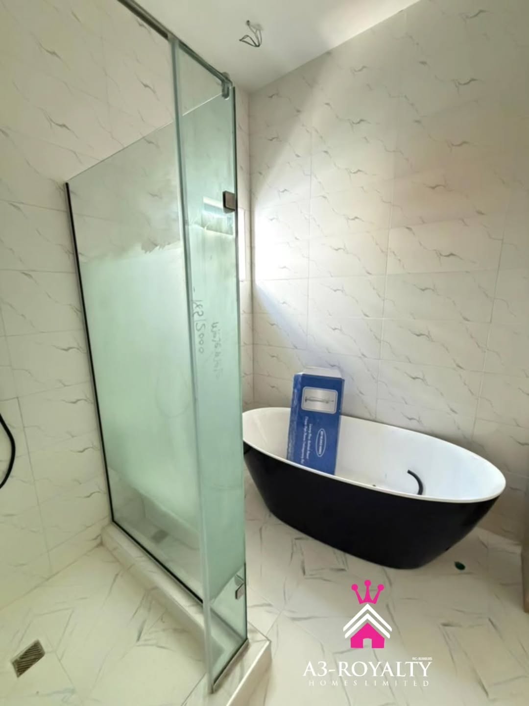 Elegant 4-Bed Semi-Detached Duplex in Prime Lekki