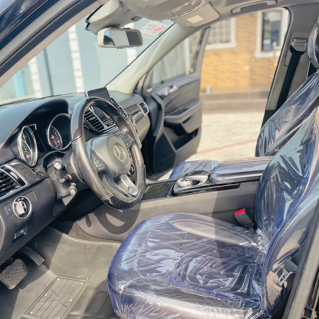 Luxury Loaded 2016 GLE 350: Panoramic Roof & 360 Cam