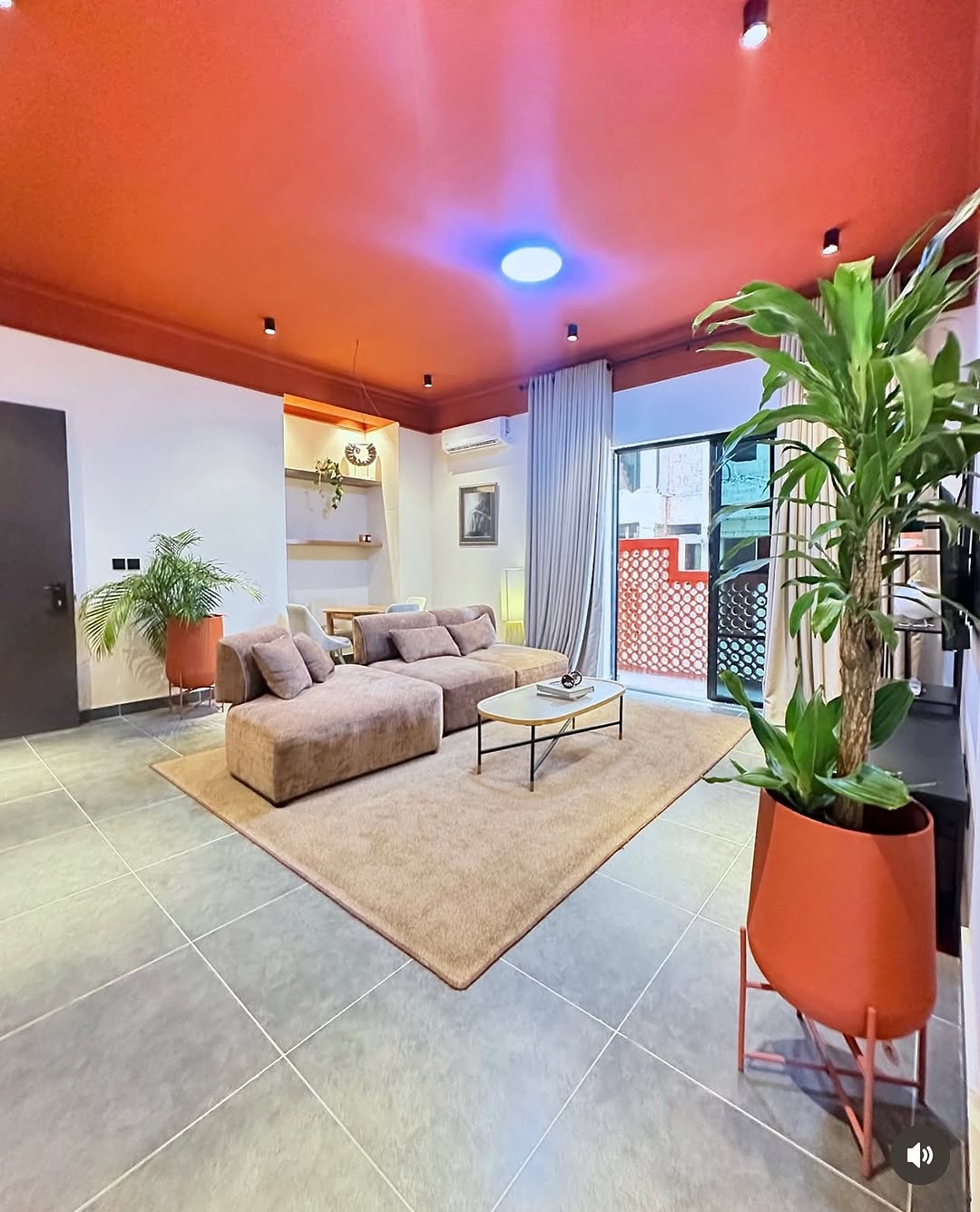 Lekki Phase 1 Gem: 3-Bedroom with Rooftop Terrace