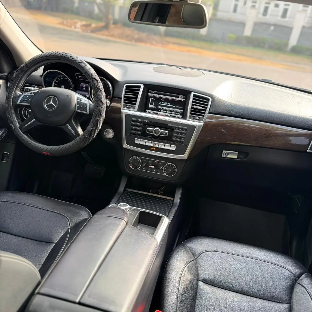 Flawless 2015 Mercedes ML 350: Stress-Free Luxury