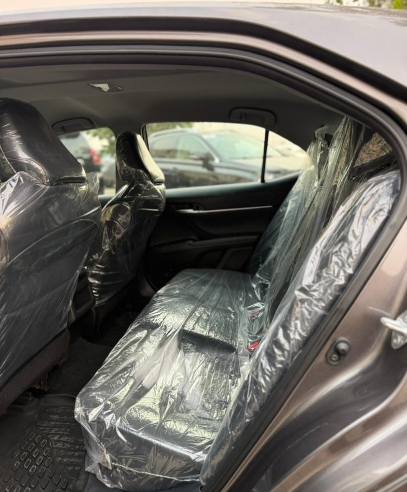 2022 Toyota Camry SE: Loaded & Duty-Cleared