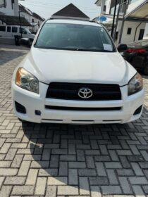 2012 Toyota RAV4: Unbeatable Reliability & Value