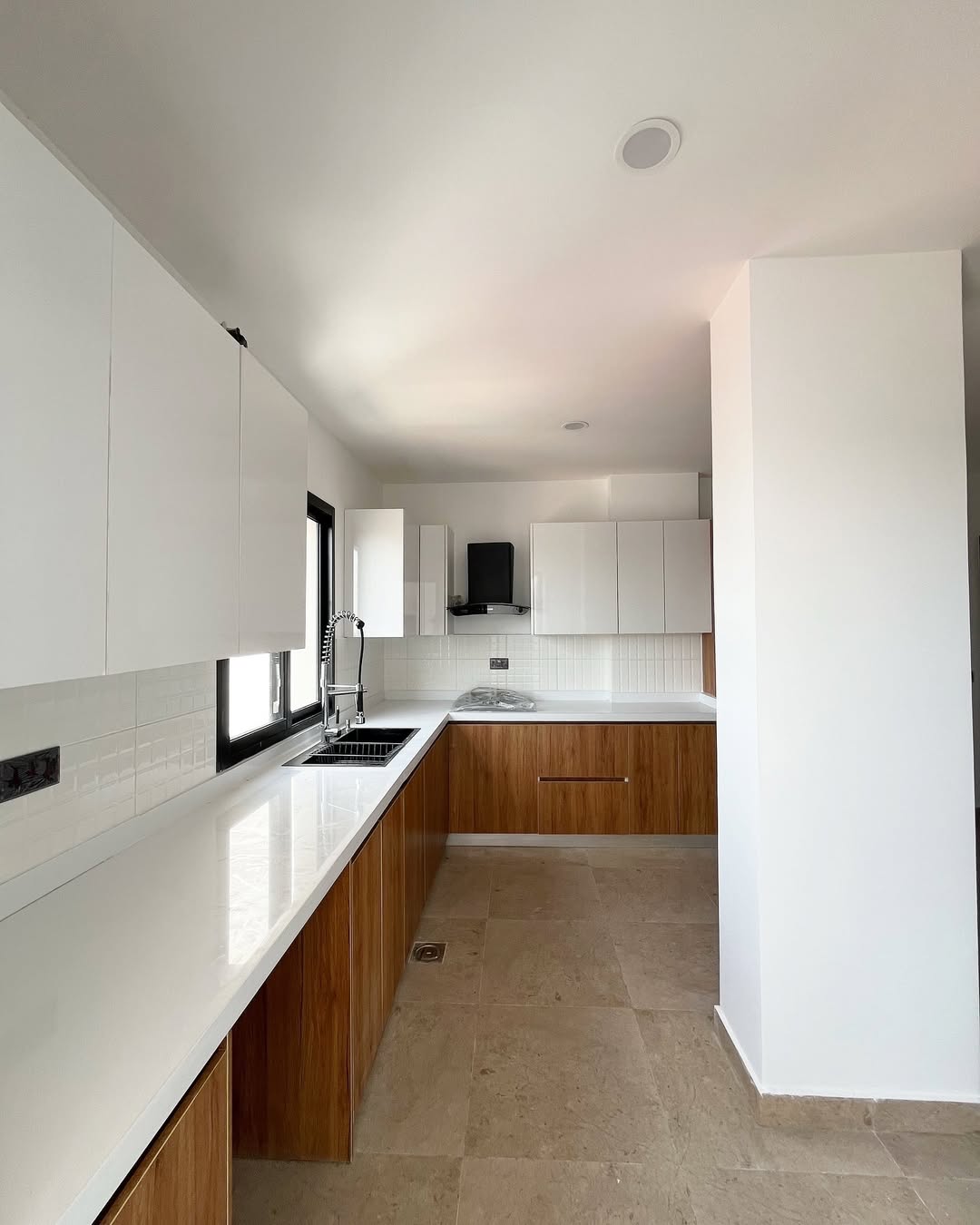 Banana Island Gem: 3-Bed with BQ & Resort Amenities