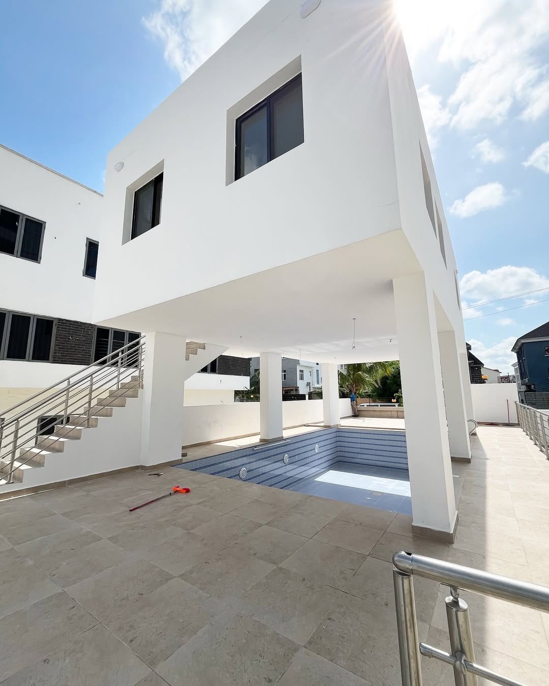 Banana Island Gem: 3-Bed with BQ & Resort Amenities