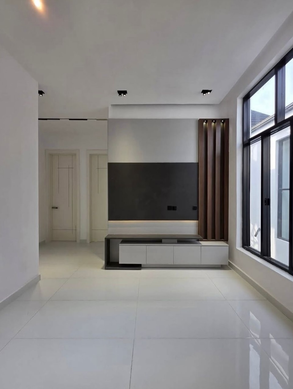 Spacious 5-Bedroom Haven with Pool in Prime Lekki