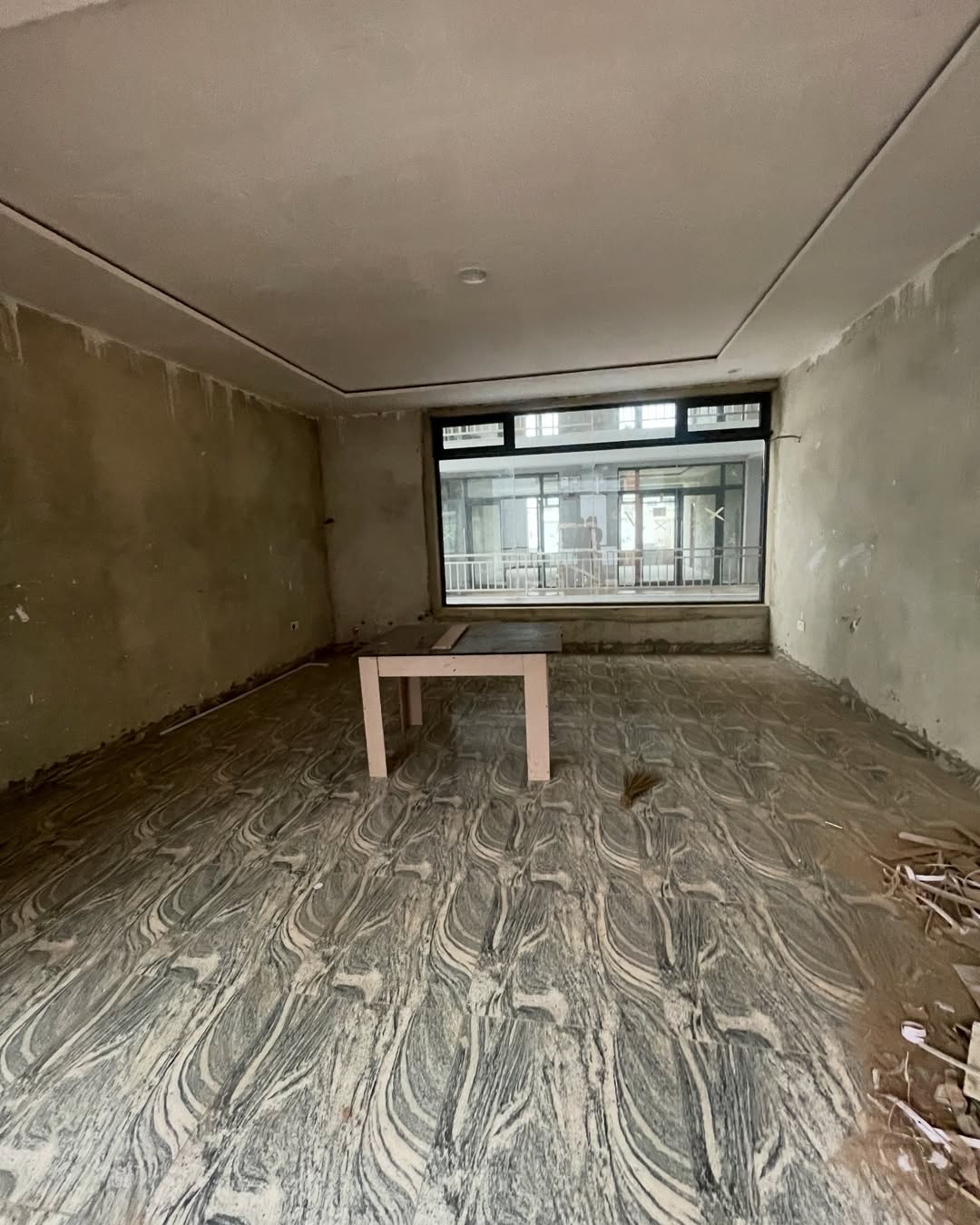 Prime Lekki Office Space: Brand New & Fully Equipped