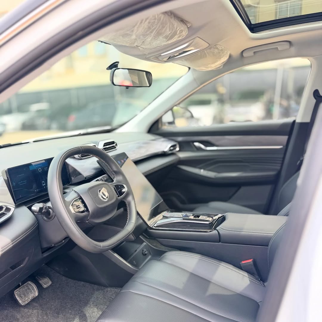 2025 Aeolus Mage: Futuristic Turbo Luxury, Zero Stories