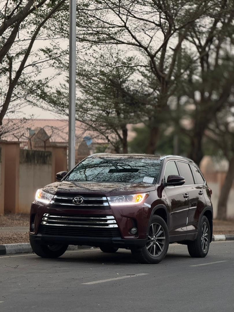 2017 Toyota Highlander: Duty Paid, Perfect Condition!