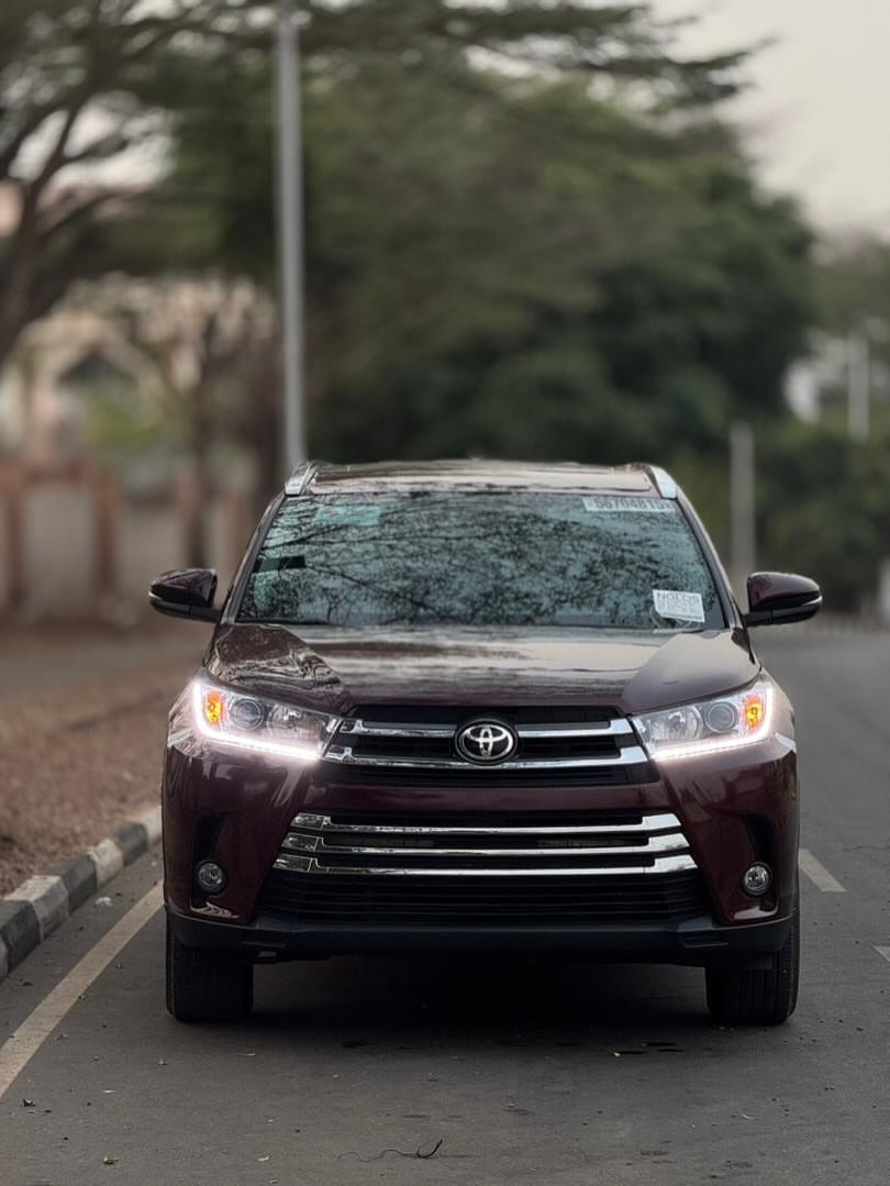2017 Toyota Highlander: Duty Paid, Perfect Condition!