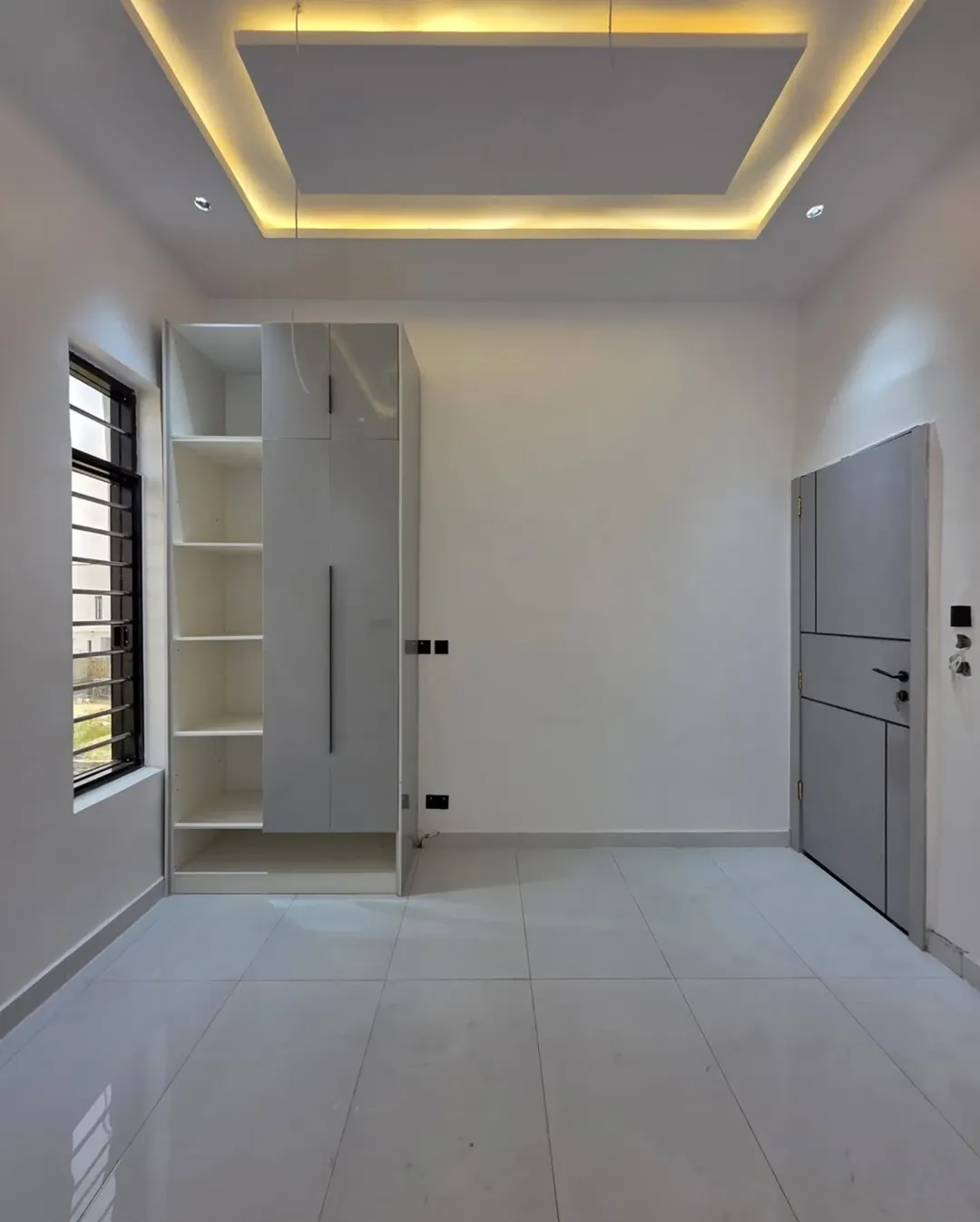 5-Bed Ajah Palace: Pool, Jacuzzi & 24/7 Security