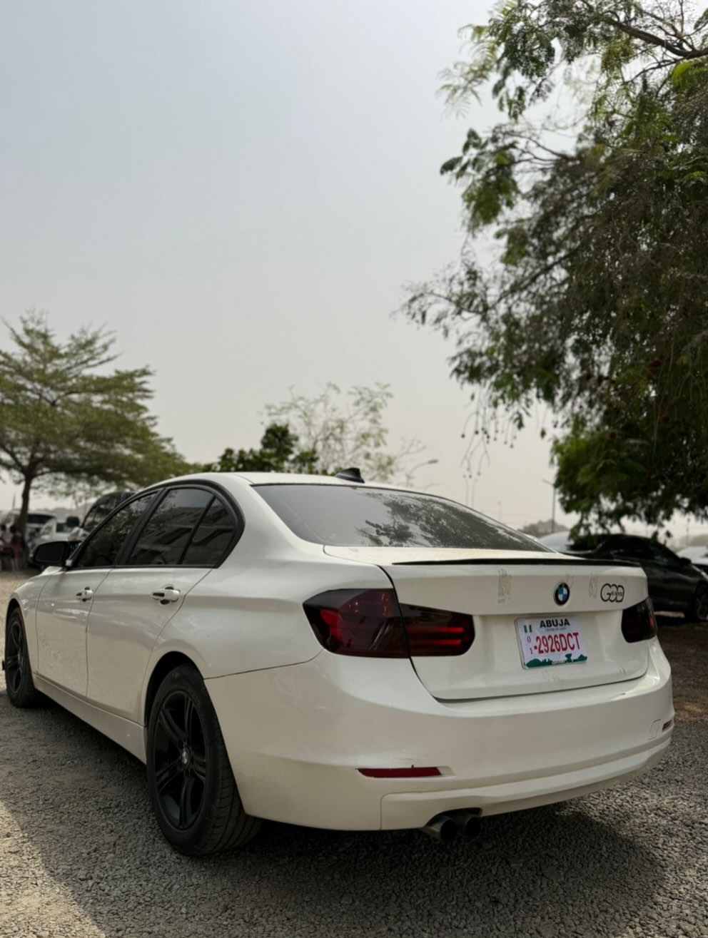 2013 BMW 320i: Keyless Luxury & Full Docs for 10.25M