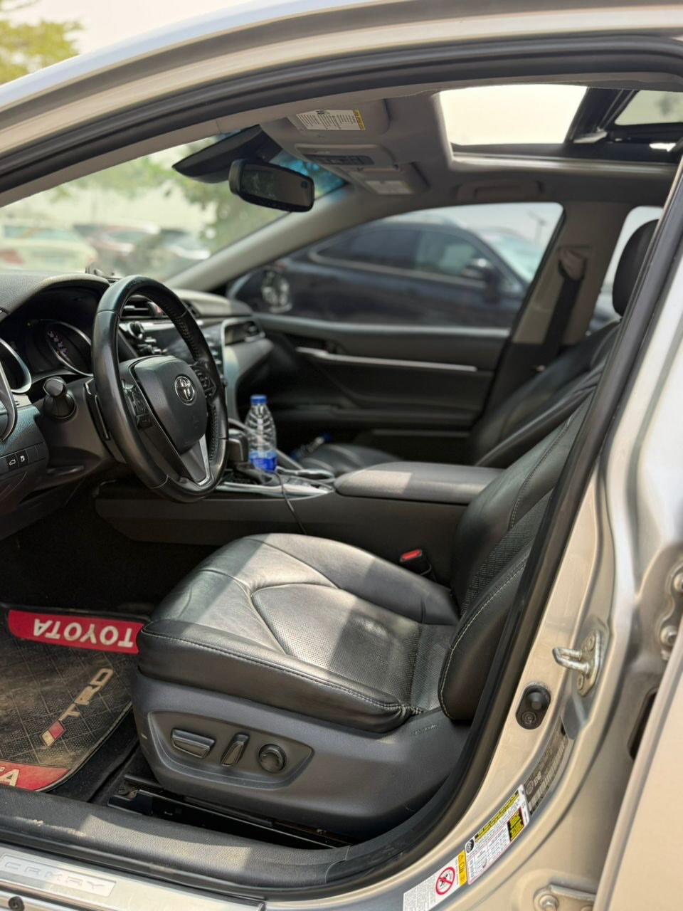 2018 Toyota Camry XSE: Fully Loaded Luxury Sedan