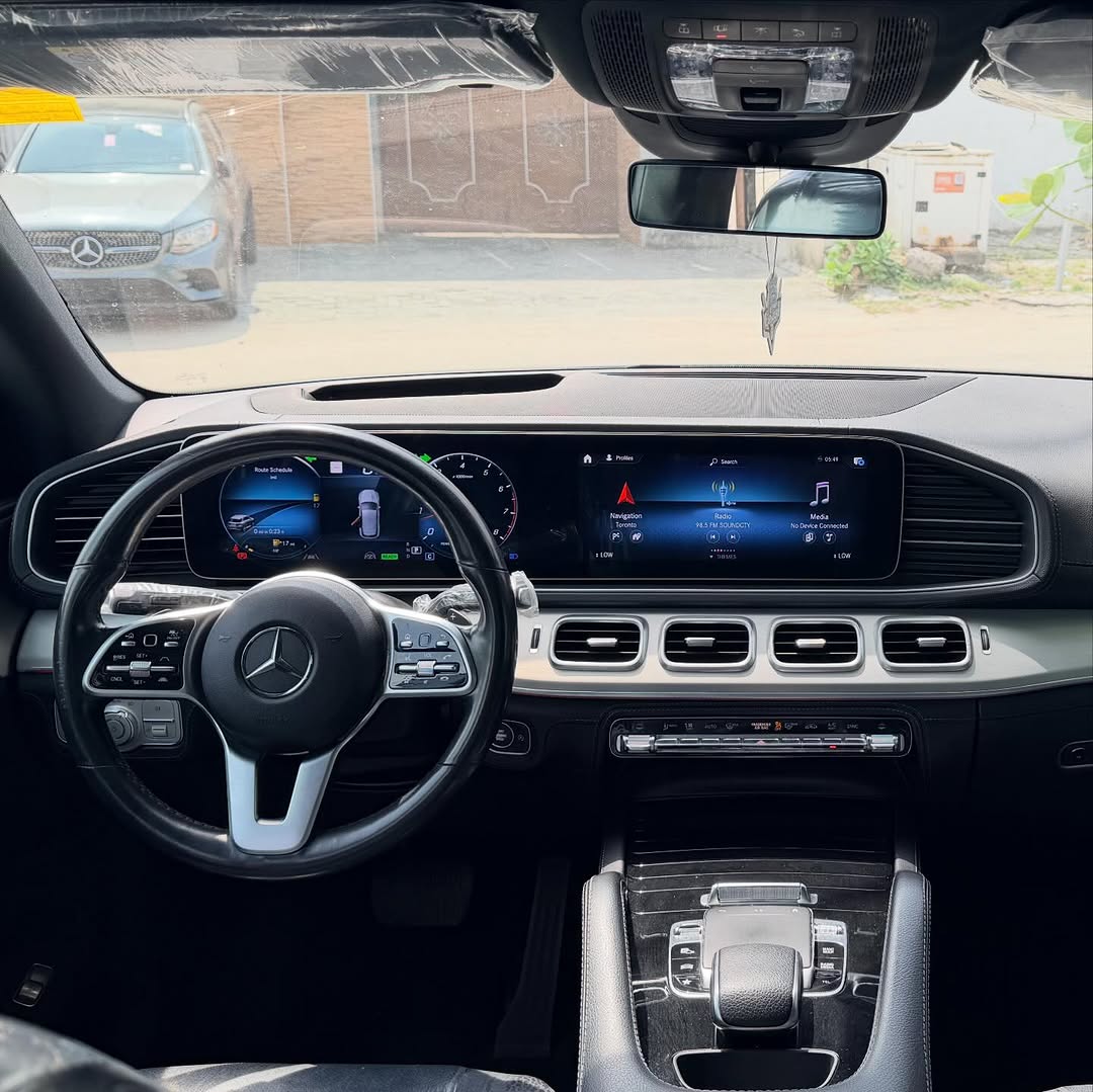 Luxury Powerhouse: 2020 GLE450 4MATIC