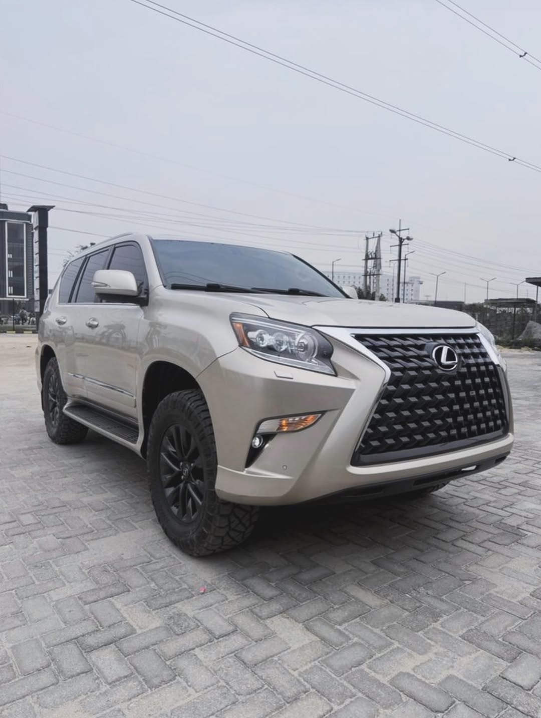 Luxury 2016 Lexus GX460: Fully Paid & Super Clean