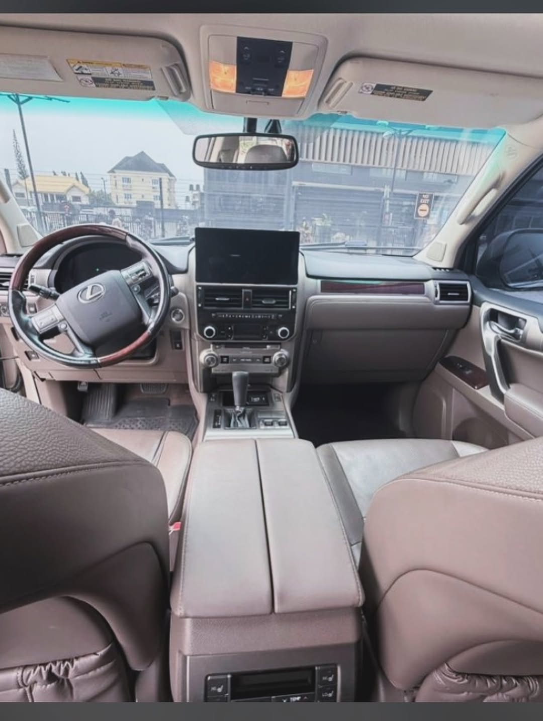 Luxury 2016 Lexus GX460: Fully Paid & Super Clean