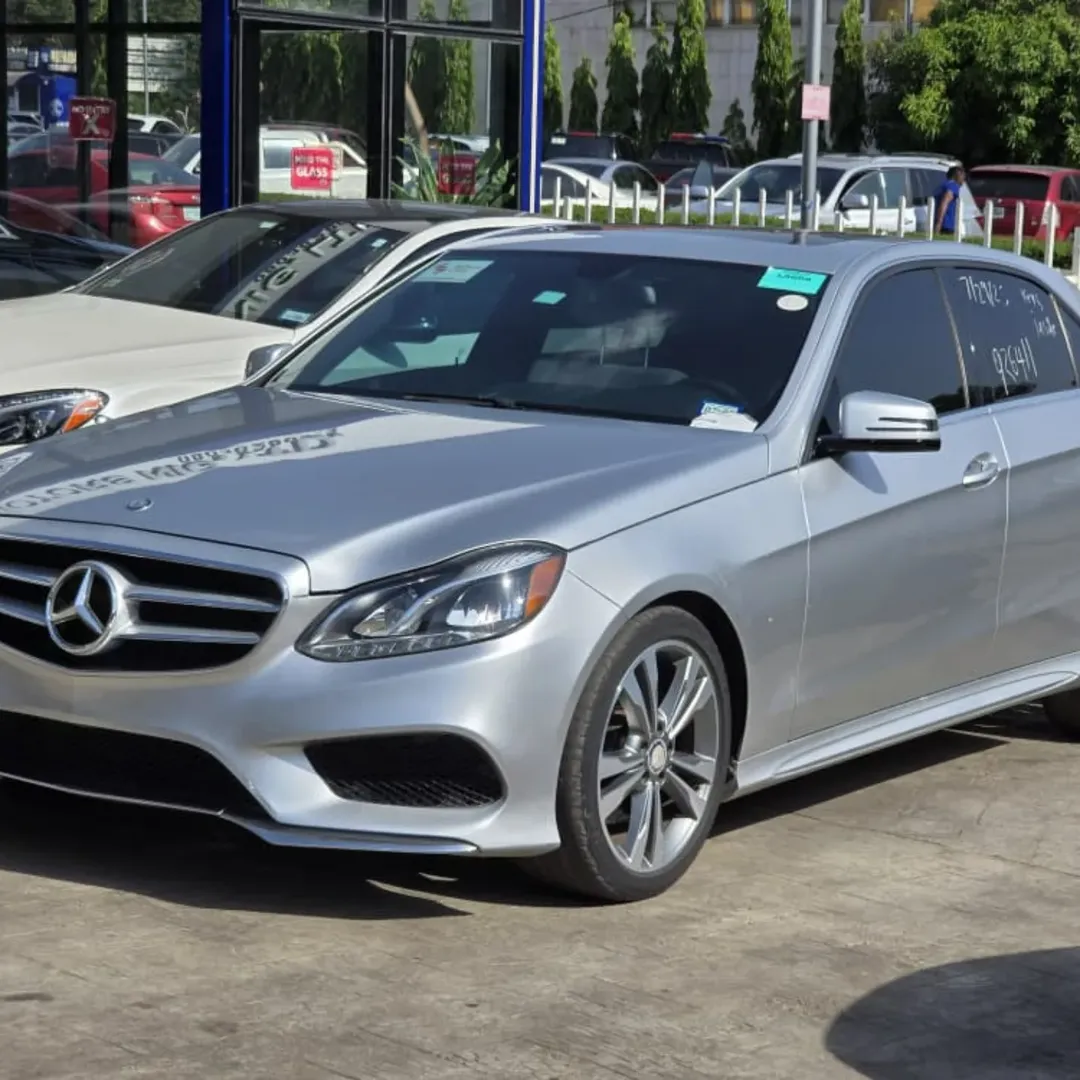 2014 Mercedes E350: Mint Condition, Open Roof, N23m