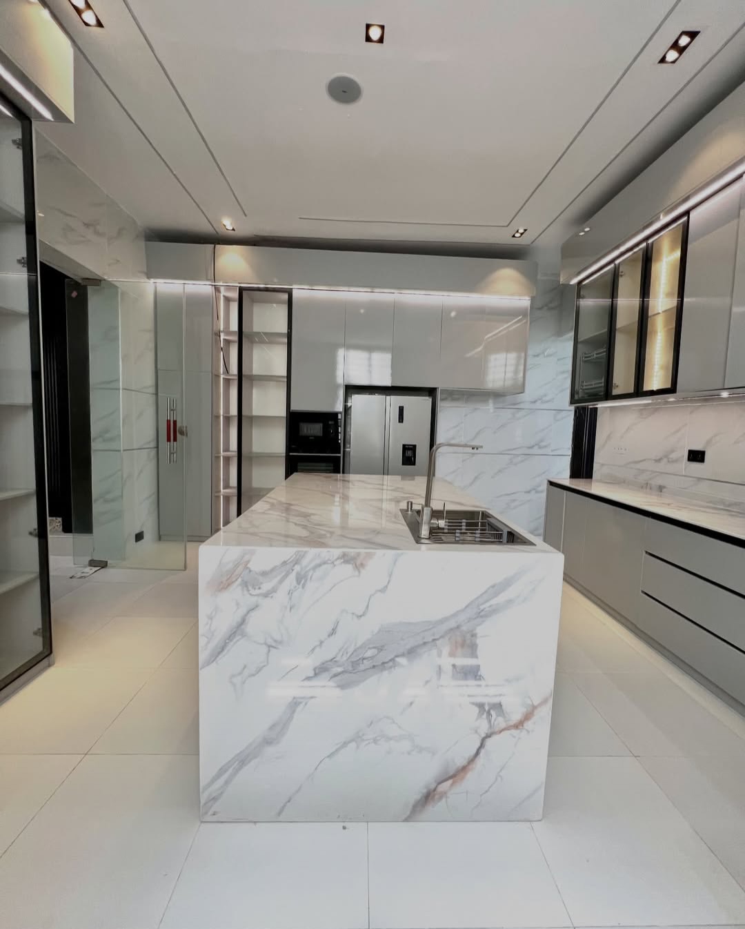 5-Bed Smart Estate Duplex in Chevron | Secure Luxury