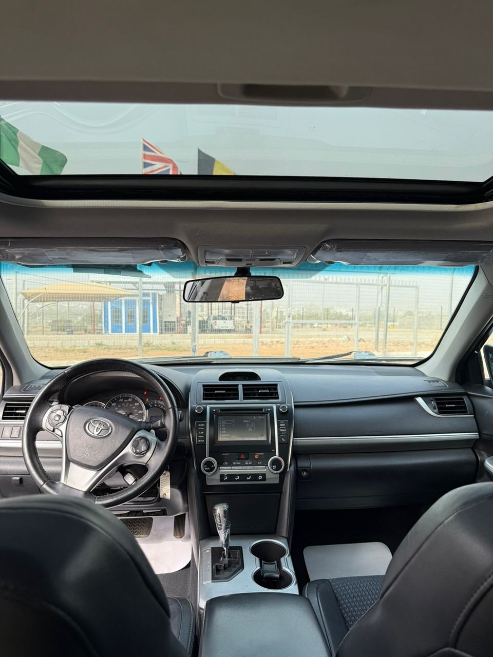 2014 Camry SE: Sunroof, Sporty & Ready for N12.5M