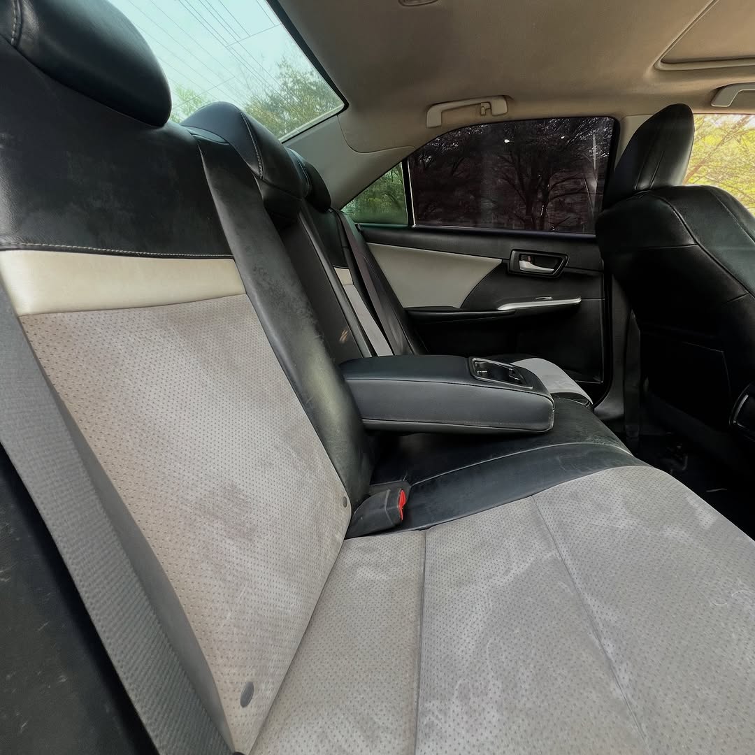 Unbeatable 2013 Camry SE: Luxury & Value in Abuja