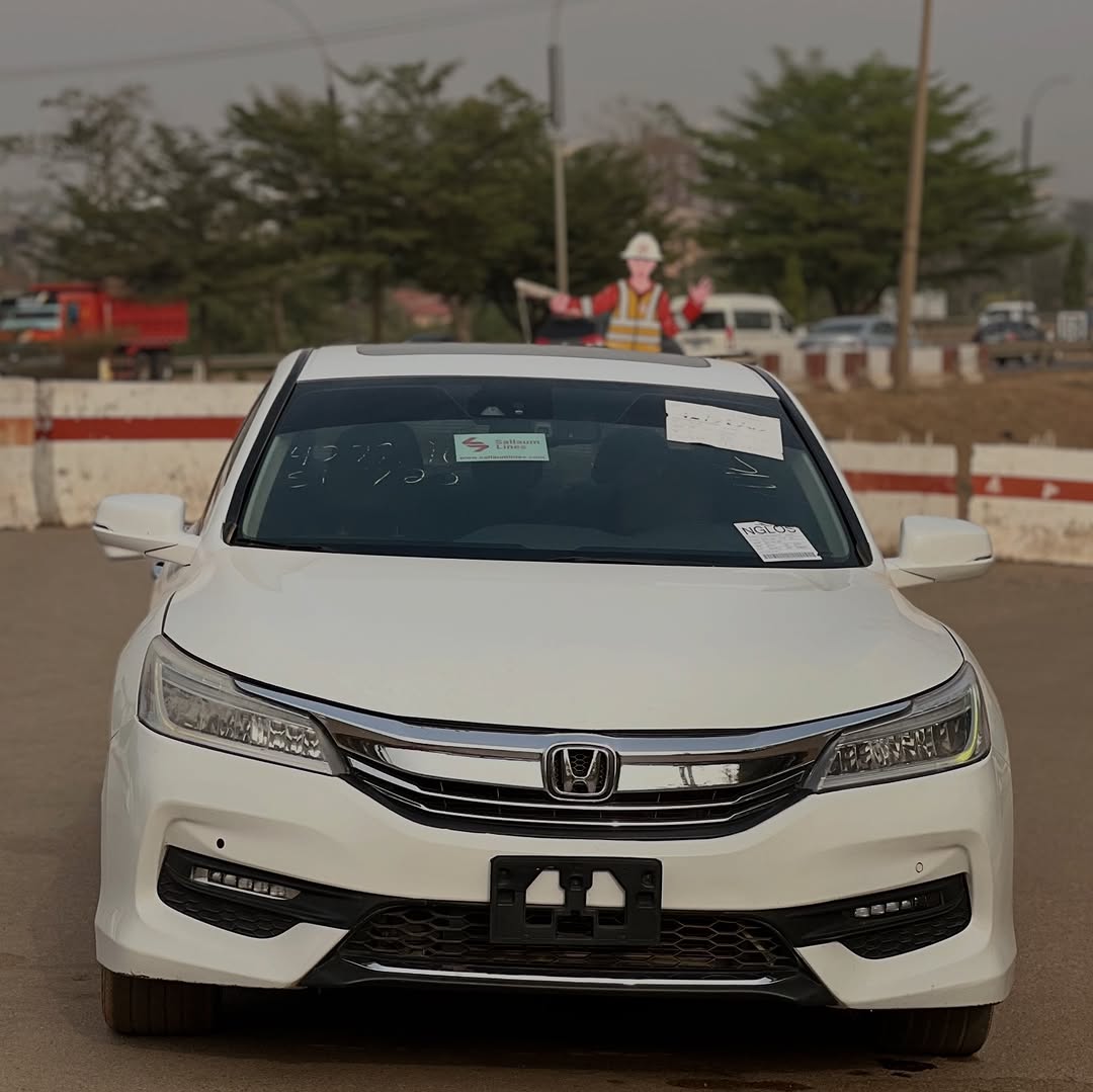 2016 Honda Accord: Unbeatable Value, Impeccably Clean