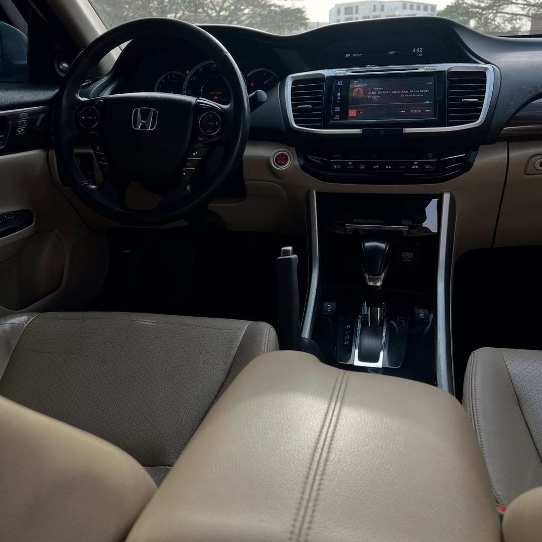 2016 Honda Accord: Unbeatable Value, Impeccably Clean